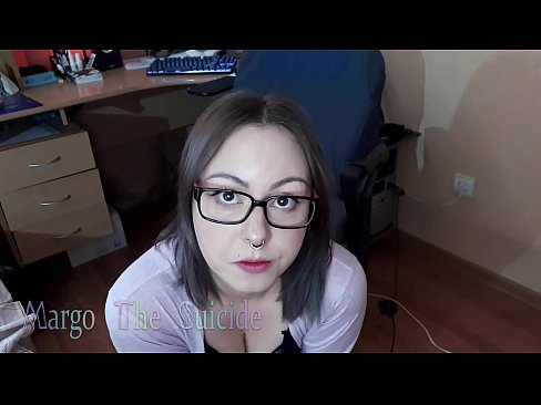❤️ სექსუალური გოგონა სათვალეებით ღრმად იწოვს დილდოს კამერაზე ❤️ დაბურული ka.porngifmag.ru ️❤